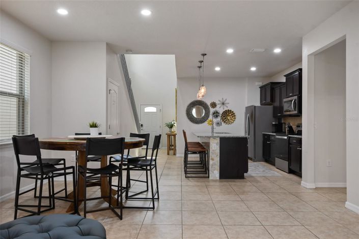 Image No.10-6 Bed House for sale