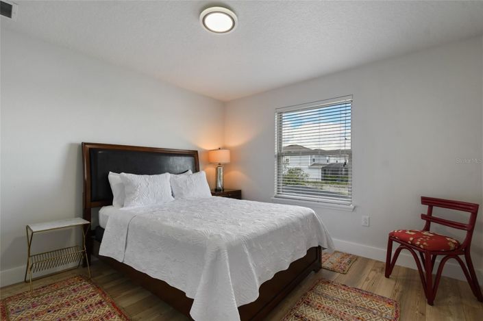 Image No.37-6 Bed House for sale