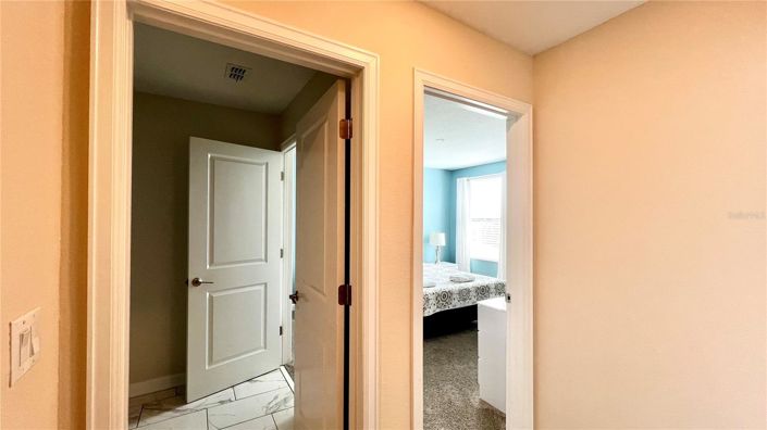 Image No.51-8 Bed House for sale