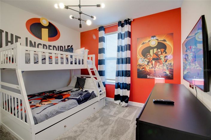 Image No.28-6 Bed House for sale