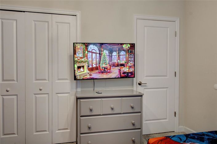 Image No.33-6 Bed House for sale