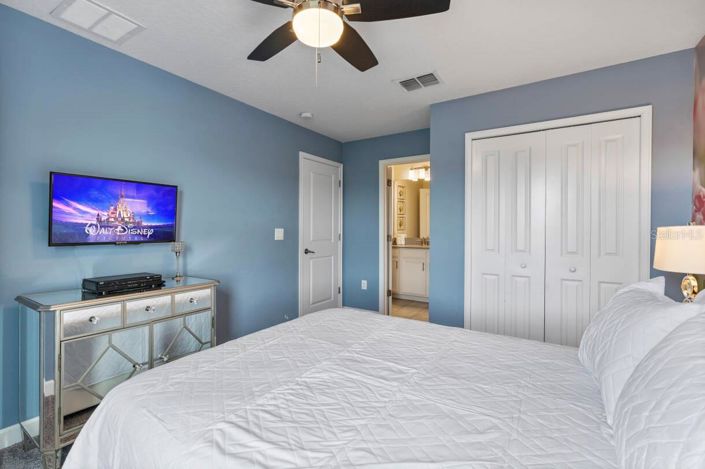 Image No.25-6 Bed House for sale