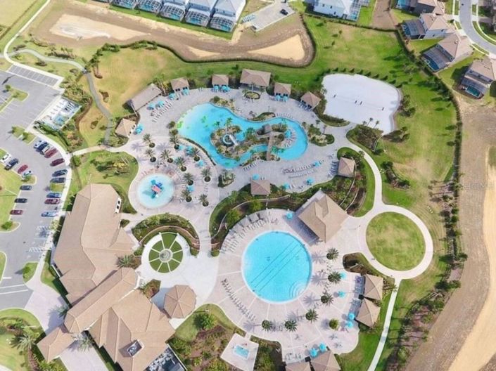 Image No.60-6 Bed House for sale