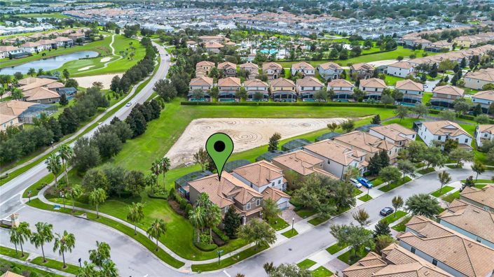 Image No.3-8 Bed House for sale