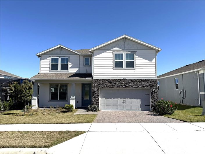 Image No.1-4 Bed House for sale