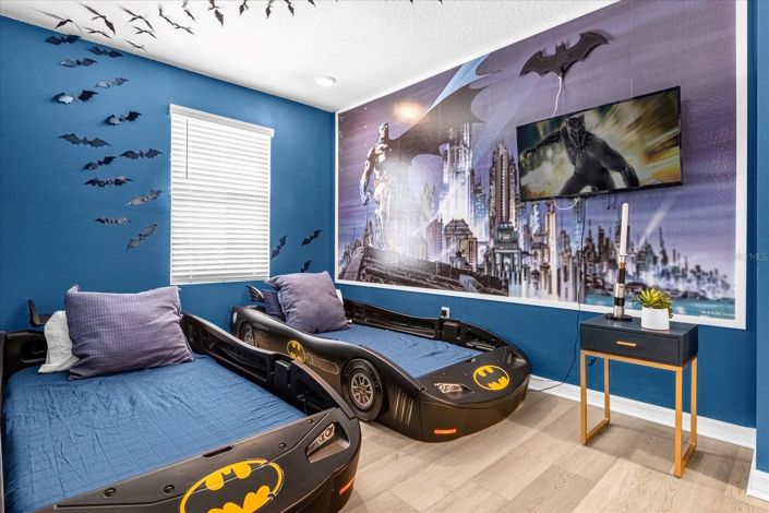 Image No.20-7 Bed House for sale