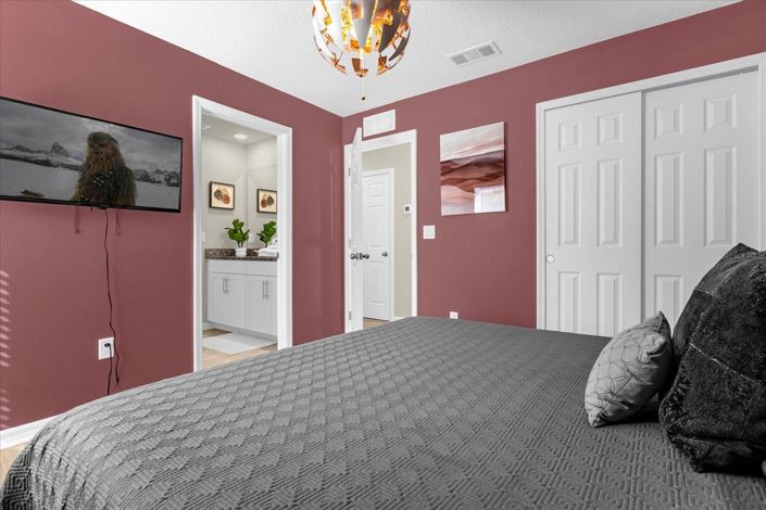 Image No.26-7 Bed House for sale