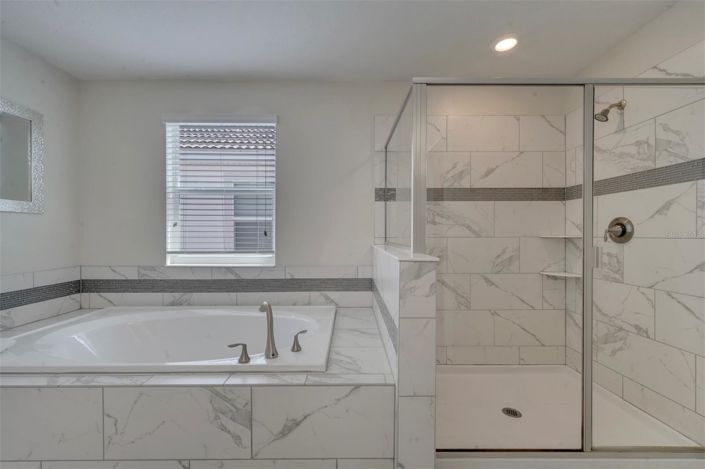 Image No.60-6 Bed House for sale