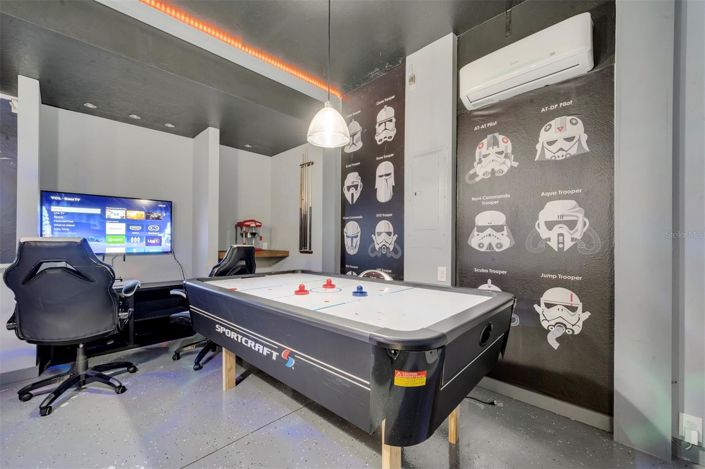 Image No.64-6 Bed House for sale