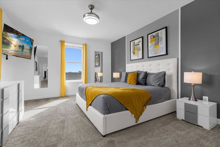 Image No.8-5 Bed House for sale