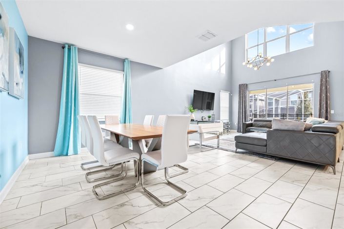 Image No.6-5 Bed House for sale