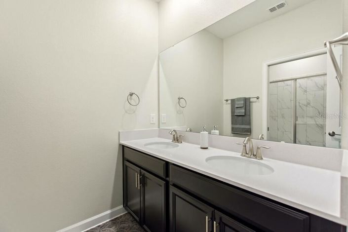 Image No.18-Maison de 7 chambres à vendre à Davenport