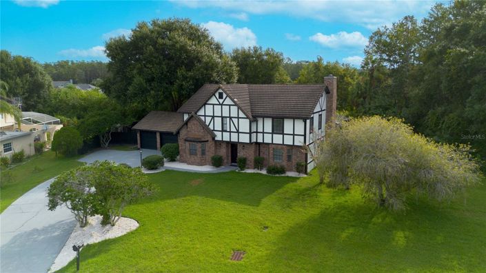 Image No.7-6 Bed House for sale