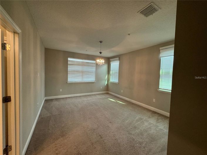 Image No.28-3 Bed House for sale