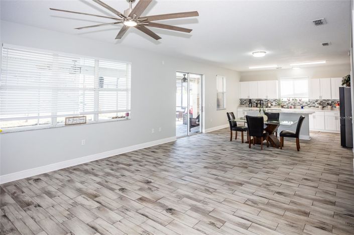 Image No.15-6 Bed House for sale