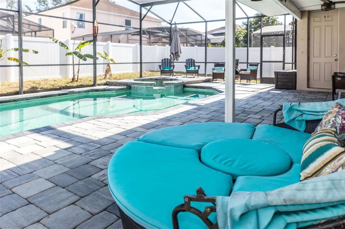 Image No.39-6 Bed House for sale