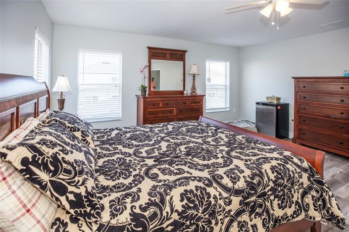 Image No.60-6 Bed House for sale