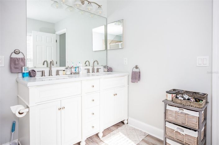 Image No.73-6 Bed House for sale