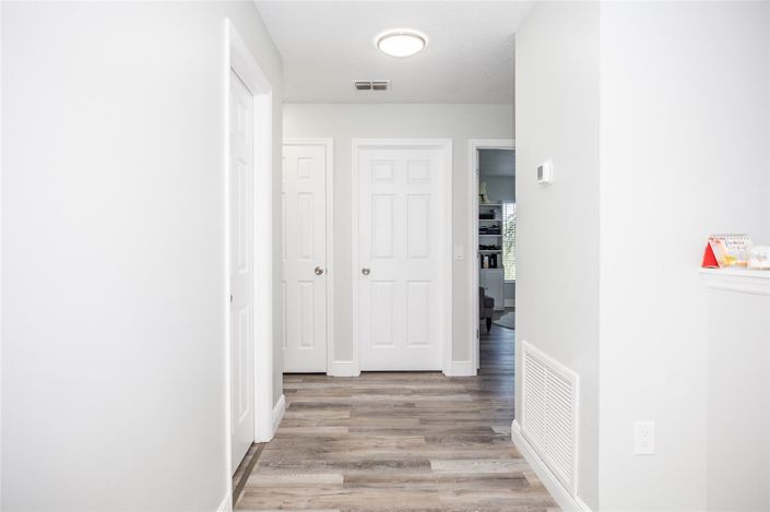 Image No.74-6 Bed House for sale