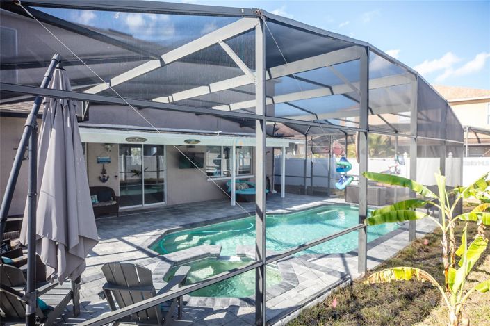 Image No.95-6 Bed House for sale