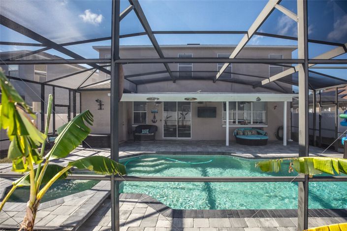 Image No.96-6 Bed House for sale