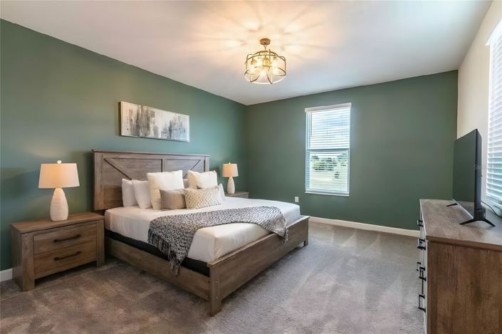 Image No.9-5 Bed House for sale