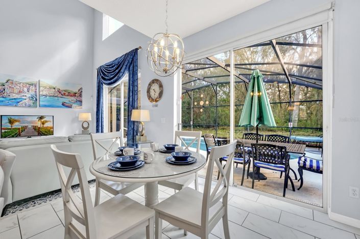 Image No.22-6 Bed House for sale