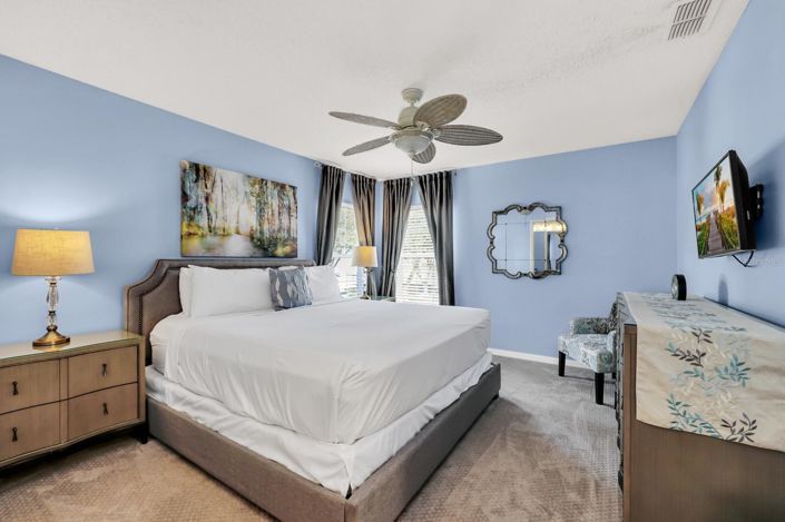 Image No.41-6 Bed House for sale