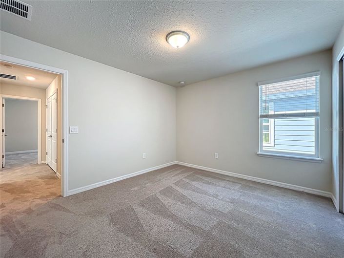 Image No.36-6 Bed House for sale