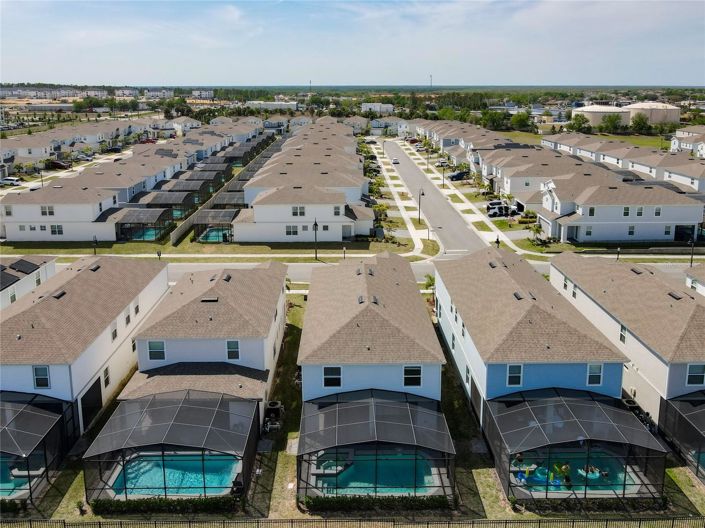 Image No.82-6 Bed House for sale