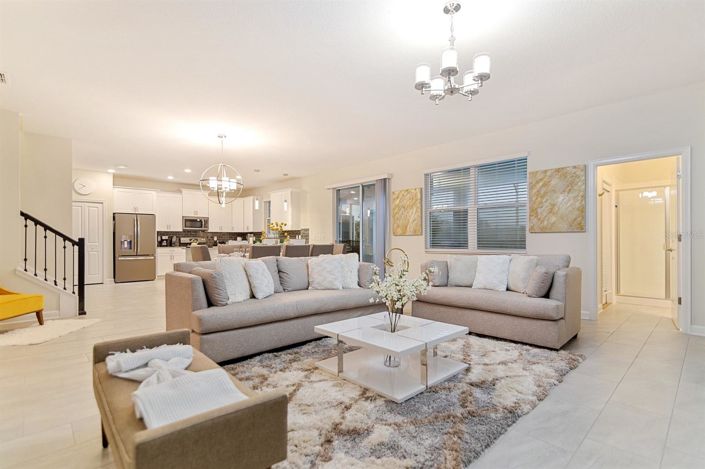 Image No.6-6 Bed House for sale