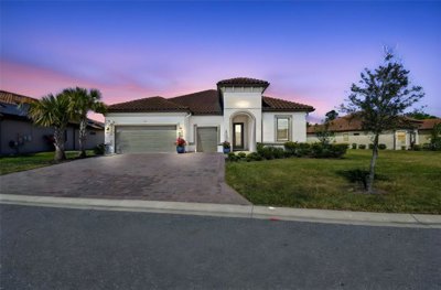 1 - Poinciana, Maison