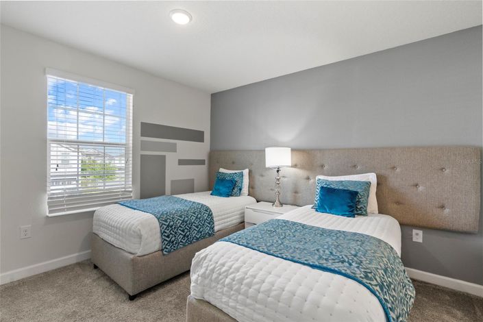 Image No.23-6 Bed House for sale