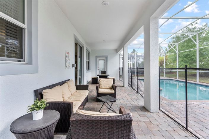 Image No.35-6 Bed House for sale