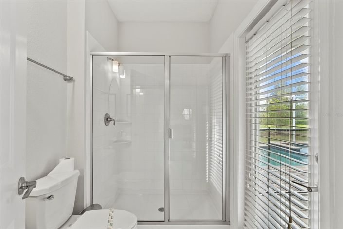 Image No.38-6 Bed House for sale