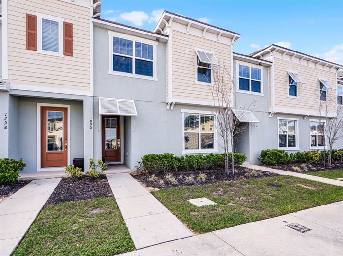 Image No.2-5 Bed Townhouse for sale