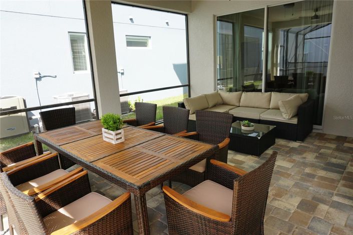 Image No.27-6 Bed House for sale