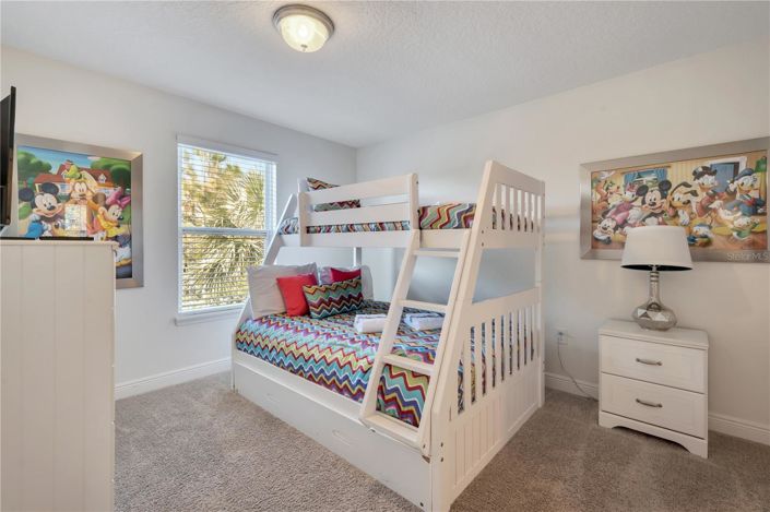 Image No.35-6 Bed House for sale