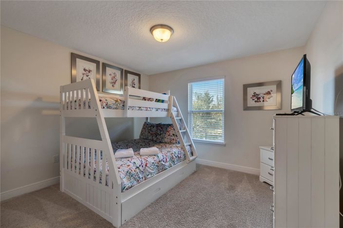 Image No.41-6 Bed House for sale