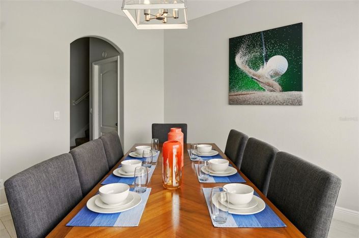 Image No.13-4 Bed House for sale