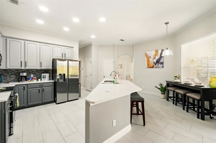 Image No.18-4 Bed House for sale