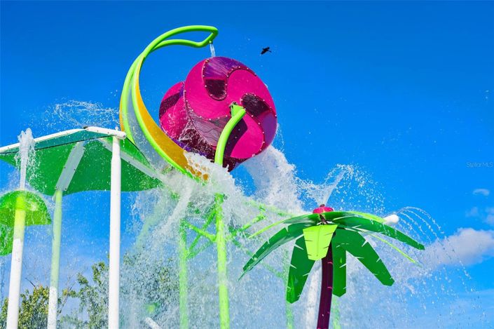 Image No.76-6 Bed House for sale