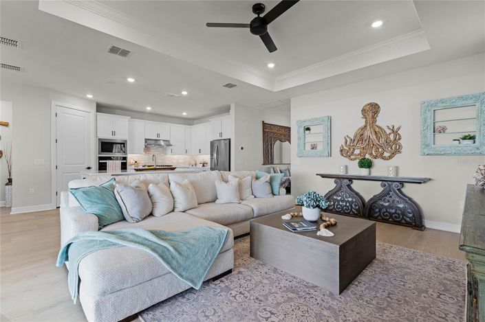 Image No.13-2 Bed House for sale