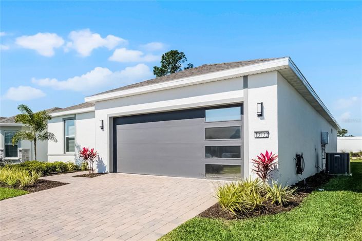 Image No.3-2 Bed House for sale