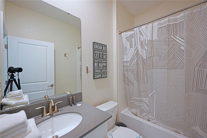 Image No.32-5 Bed House for sale