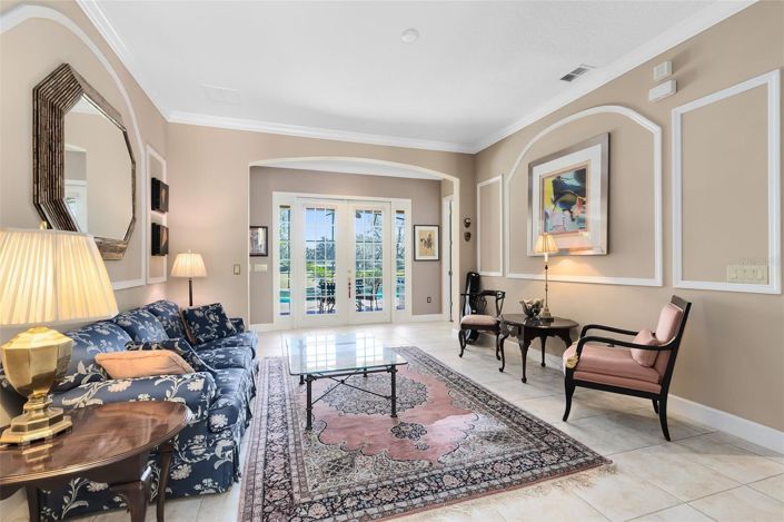 Image No.14-4 Bed House for sale