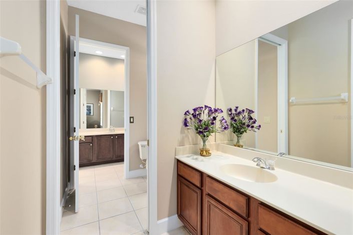 Image No.6-4 Bed House for sale