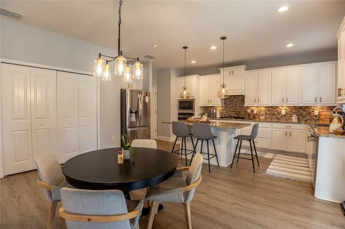 Image No.19-4 Bed House for sale