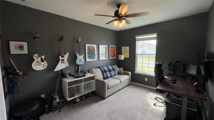 Image No.1-4 Bed House for sale