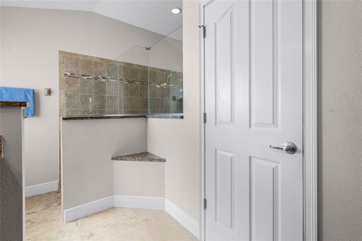 Image No.19-4 Bed House for sale